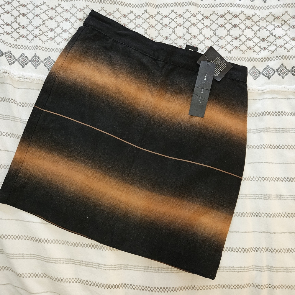 Marc By Marc Jacobs Black and Tan Mini Skirt